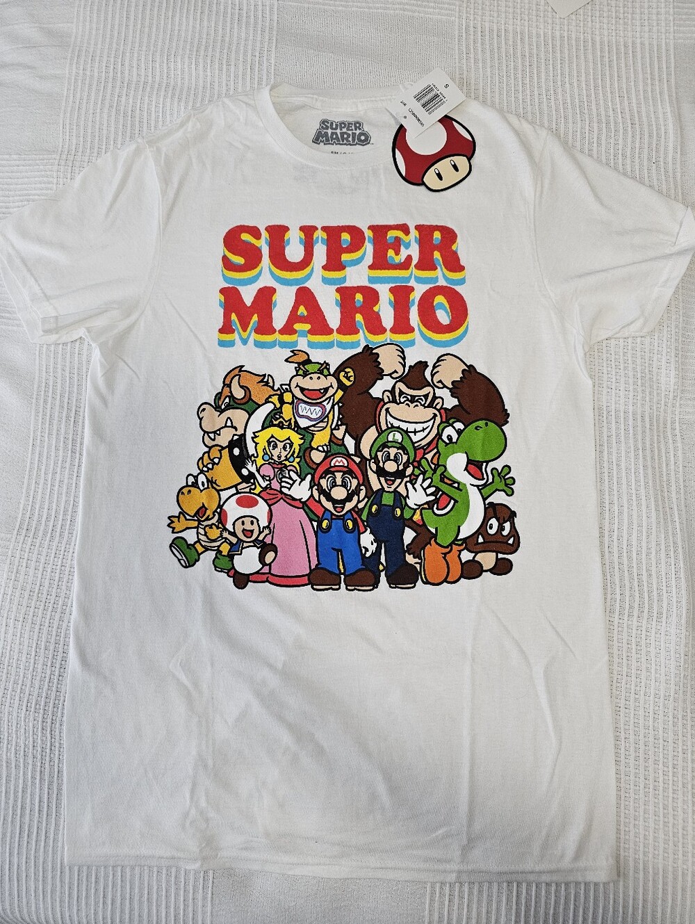NWT Nintendo Super Mario Graphic T-Shirt White Mad Engine Men Small Retro Style